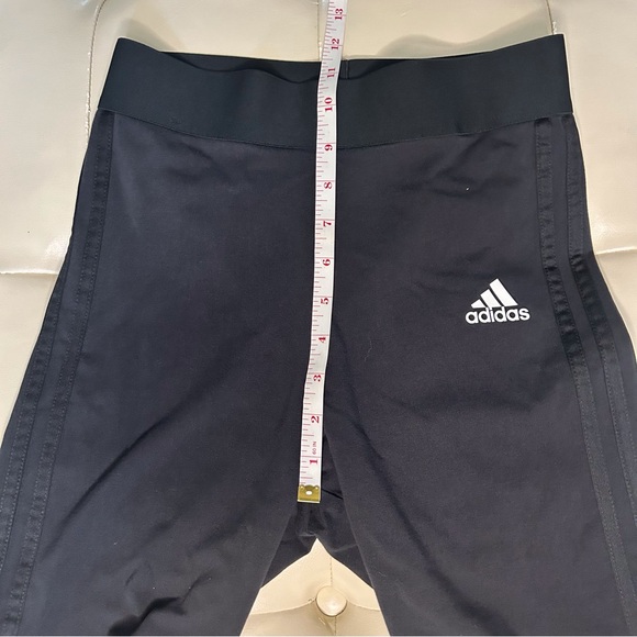 Adidas Black 3 stripes biker shorts - Picture 5 of 7